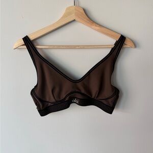 ALO Yoga Women's Brown Sports Bra M